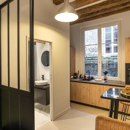 Apartament La Baronne- Chaleureux T2 *